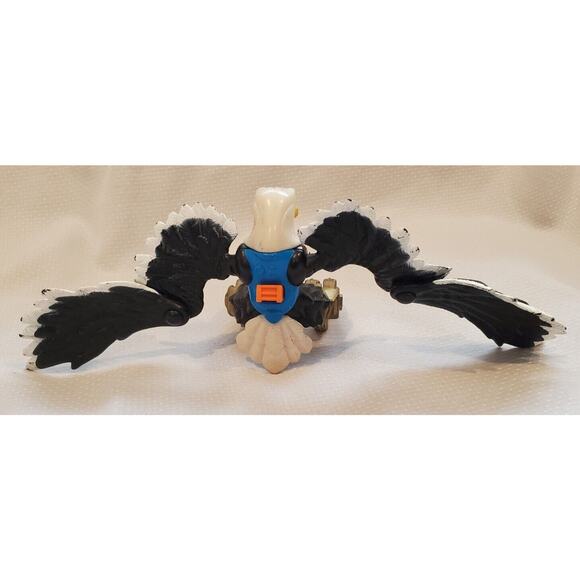 Vintage 2001 Swoop the Eagle Rescue Heroes Expandable Wings Retractable Claws - Picture 2 of 10